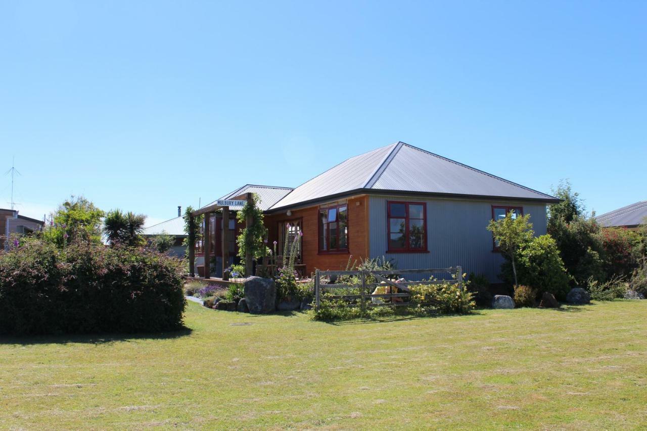 Batch With A View Villa Te Anau Eksteriør bilde